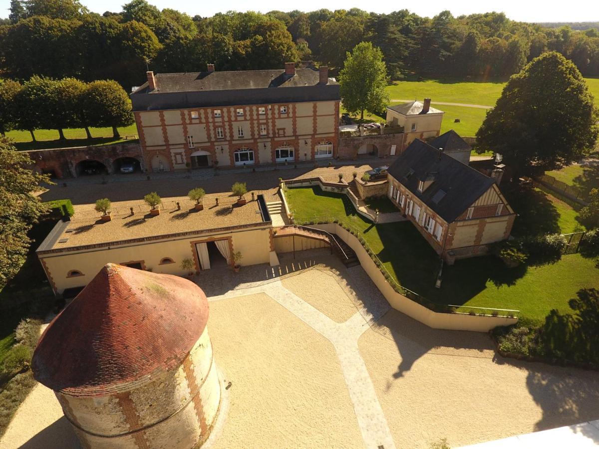 Domaine De Montchevreuil Ξενοδοχείο Fresneaux-Montchevreuil Εξωτερικό φωτογραφία